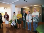 Homenaje a Ruiz Cortes en la AAPGA con obras de Ruiz Cortes.